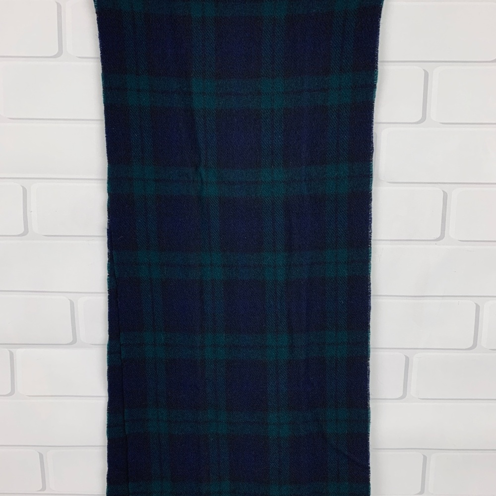 Barbour Scarf Green Blue Tartan Plaid 100% Wool